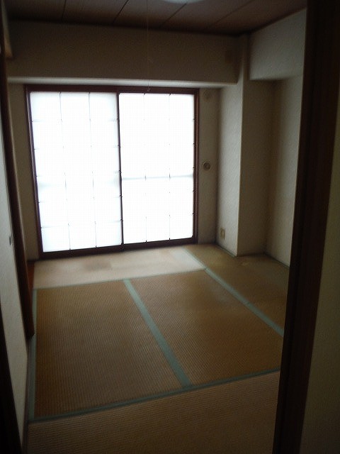 横浜市神奈川区　和室　解体　施工前