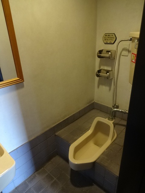 神奈川県　川崎市　多摩区　店舗　トイレ　交換　Before