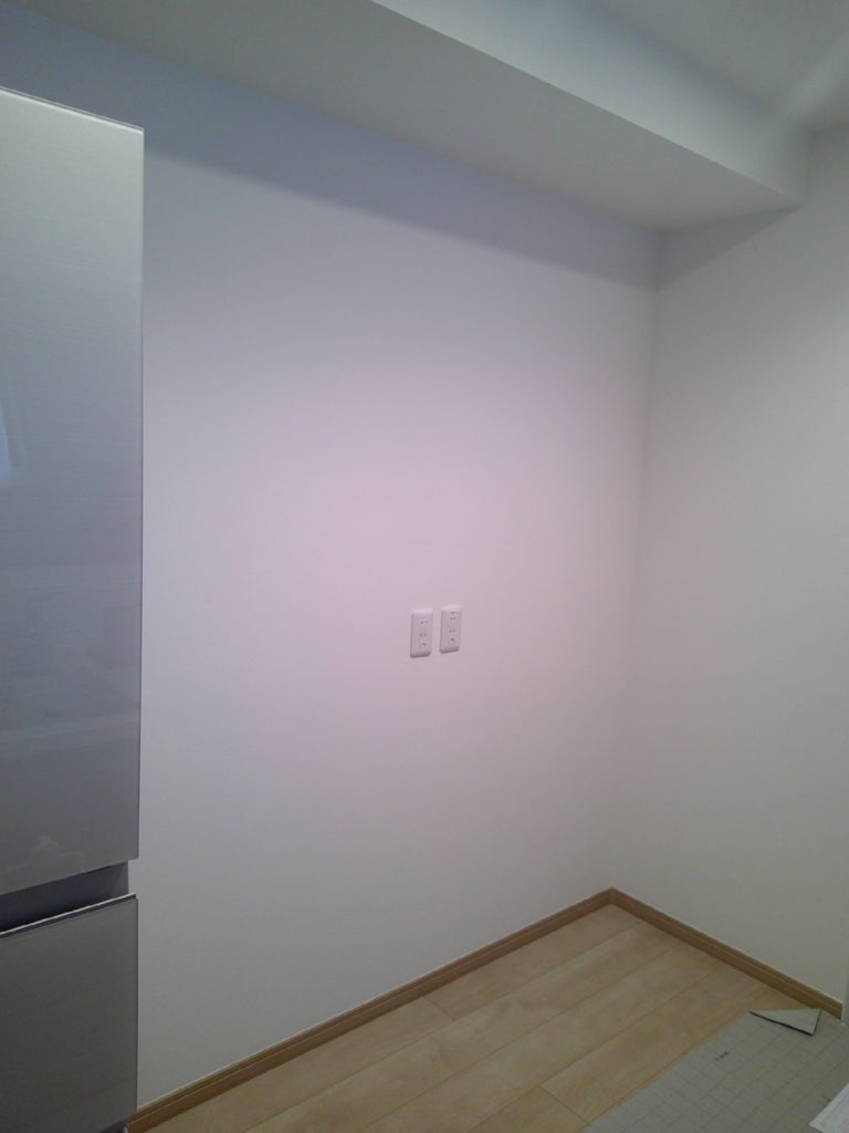 東京都　　神奈川県 　埼玉県　三鷹市　多摩市　東村山市　相模原市　横浜市　川崎市　三鷹市　武蔵野市　町田市　茅ヶ崎市　小平市　練馬区　荒川区　港南区　品川区　板橋区　海老名市　リフォーム　カップボード　パナソニック　ラクシーナ　ホワイト　ベージュ　北欧　　カウンター　収納　キッチンリフォーム　新築　ブラック　シルバー　ブラック取っ手　ウォールナット　取っ手　　ライン取っ手　木目　蒸気処理　家電収納　ダストボックスワゴン　エイジドダーク　エイジドライト　ヴィンテージメタル　ブルーグレーオーク　グレーオーク　ペイントウッド　アクセントクロス　トールパントリー　ネイビーオーク　ソフトオーク　ソフトチェリー　おしゃれ　モダン　丁寧な暮らし　暮らし　吊戸　グレージュアッシュ　マットホワイト　アルベロホワイト　モイストホワイト 　ビューティホワイト　　アースホワイト　ホワイトオーク　スクラッチメタル