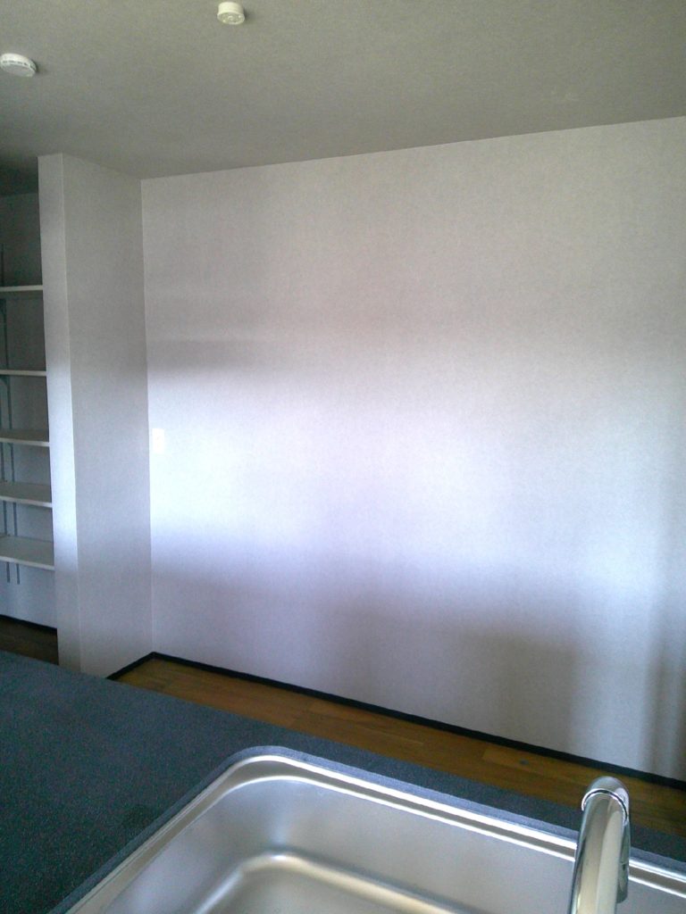 東京都　　神奈川県 　埼玉県　三鷹市　多摩市　東村山市　相模原市　横浜市　川崎市　三鷹市　武蔵野市　町田市　茅ヶ崎市　小平市　練馬区　荒川区　港南区　品川区　板橋区　海老名市　リフォーム　カップボード　リクシル　シエラ　ＬＩＸＩＬ　クリエカラー　クリエラスク　ホワイト　ベージュ　北欧　　カウンター　収納　キッチンリフォーム　新築　ブラック　シルバー　ブラック取っ手　ウォールナット　取っ手　　ライン取っ手　木目　蒸気処理　家電収納　ダストボックスワゴン　エイジドダーク　エイジドライト　ヴィンテージメタル　ブルーグレーオーク　グレーオーク　ペイントウッド　アクセントクロス　トールパントリー　ネイビーオーク　ソフトオーク　ソフトチェリー　おしゃれ　モダン　丁寧な暮らし　暮らし　吊戸　グレージュアッシュ　マットホワイト　アルベロホワイト　モイストホワイト 　ビューティホワイト　　アースホワイト　ホワイトオーク　スクラッチメタル　カウンタープラン　飾り棚