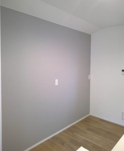 東京都　　神奈川県 　埼玉県　三鷹市　多摩市　東村山市　相模原市　横浜市　川崎市　三鷹市　武蔵野市　町田市　茅ヶ崎市　小平市　練馬区　荒川区　港南区　品川区　板橋区　海老名市　大田区　リフォーム　カップボード　リクシル　シエラ　ノクト　ＬＩＸＩＬ　クリエカラー　クリエラスク　ホワイト　ベージュ　北欧　　カウンター　収納　キッチンリフォーム　新築　ブラック　シルバー　ブラック取っ手　ウォールナット　取っ手　　ライン取っ手　木目　蒸気処理　家電収納　ダストボックスワゴン　エイジドダーク　エイジドライト　ヴィンテージメタル　ブルーグレーオーク　グレーオーク　ペイントウッド　アクセントクロス　トールパントリー　ネイビーオーク　ソフトオーク　ソフトチェリー　おしゃれ　モダン　丁寧な暮らし　暮らし　吊戸　グレージュアッシュ　マットホワイト　アルベロホワイト　モイストホワイト 　ビューティホワイト　　アースホワイト　ホワイトオーク　スクラッチメタル　カウンタープラン　飾り棚　ライトグレイン