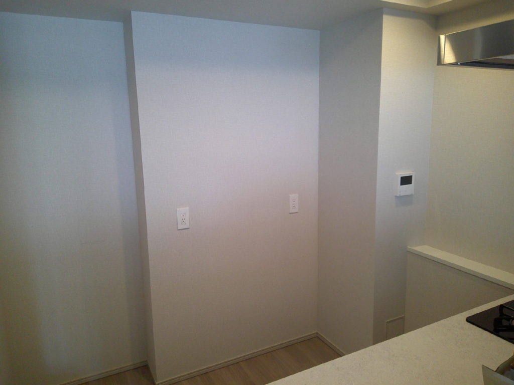 東京都　　神奈川県 　埼玉県　三鷹市　多摩市　東村山市　相模原市　横浜市　川崎市　三鷹市　武蔵野市　町田市　茅ヶ崎市　小平市　練馬区　荒川区　港南区　品川区　板橋区　海老名市　リフォーム　カップボード　リクシル　シエラ　ＬＩＸＩＬ　クリエカラー　クリエラスク　ホワイト　ベージュ　北欧　　カウンター　収納　キッチンリフォーム　新築　ブラック　シルバー　ブラック取っ手　ウォールナット　取っ手　　ライン取っ手　木目　蒸気処理　家電収納　ダストボックスワゴン　エイジドダーク　エイジドライト　ヴィンテージメタル　ブルーグレーオーク　グレーオーク　ペイントウッド　アクセントクロス　トールパントリー　ネイビーオーク　ソフトオーク　ソフトチェリー　おしゃれ　モダン　丁寧な暮らし　暮らし　吊戸　グレージュアッシュ　マットホワイト　アルベロホワイト　モイストホワイト 　ビューティホワイト　　アースホワイト　ホワイトオーク　スクラッチメタル　カウンタープラン　飾り棚